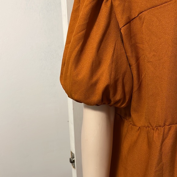 Stylish maxi dress.Large to xl Regular size - Picture 2 of 2